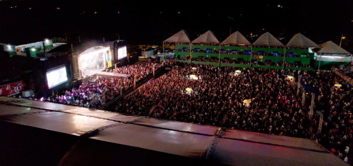 Cantor mirim jalesense lança música com composição de sertanejas